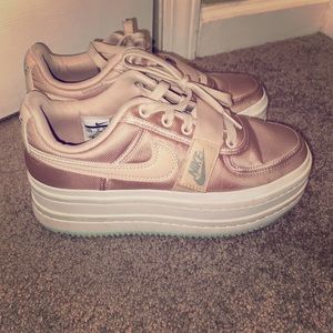 Nike Vandal 2X Stack Platform